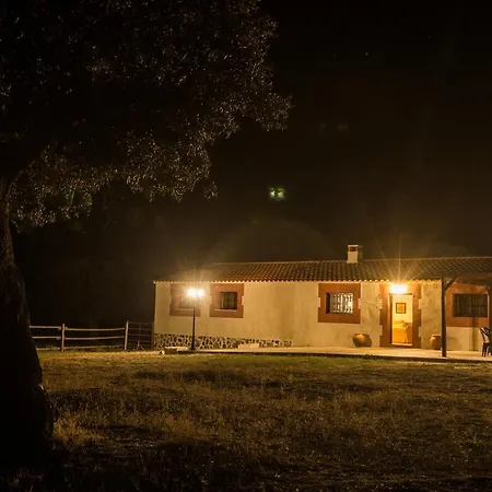Dehesa De Montealto * Cabanas de Sayago